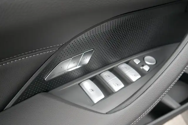 BMW 420 i *M-Paket Pro/HUD/360°/ACC/Sitzlüftung/HIFI* Ansicht 10