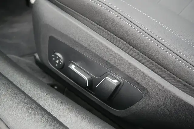 BMW 420 i *M-Paket Pro/HUD/360°/ACC/Sitzlüftung/HIFI* Ansicht 16
