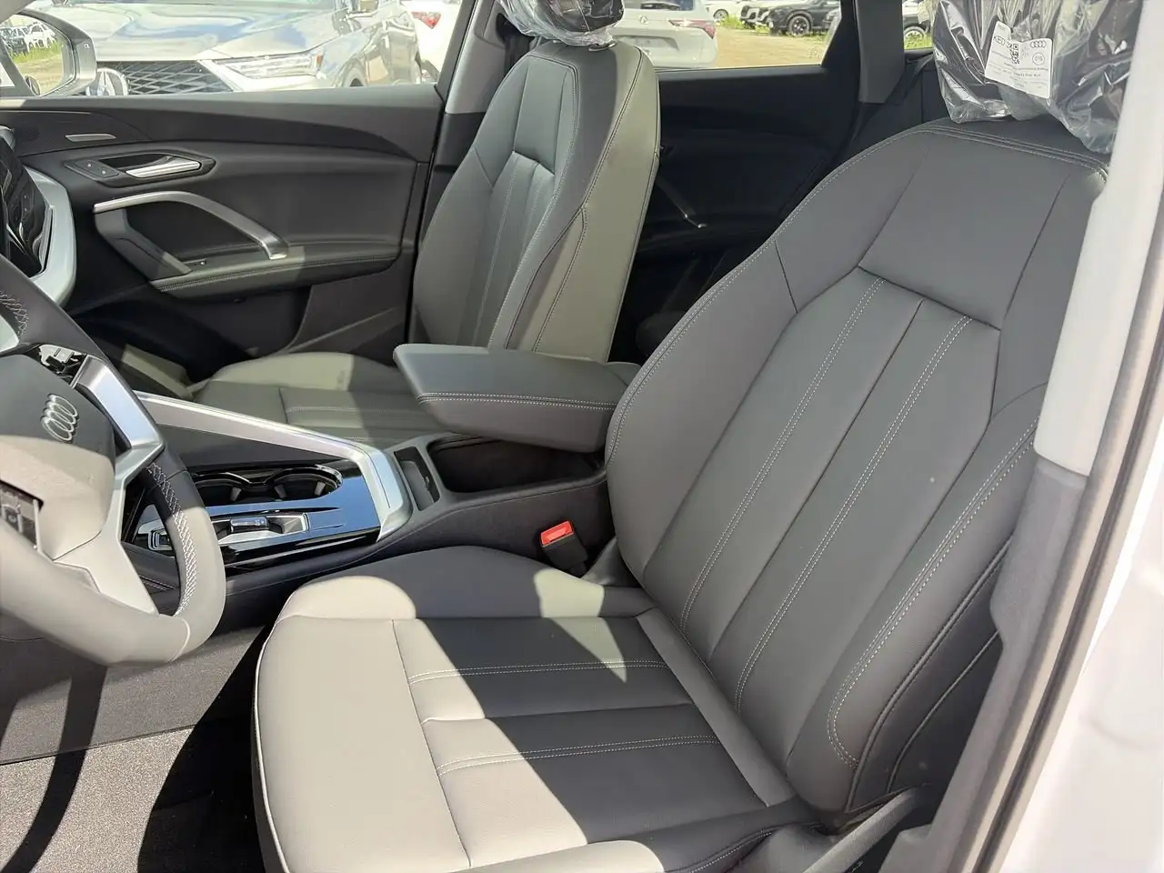 Audi Q5 снимка Audi Q5