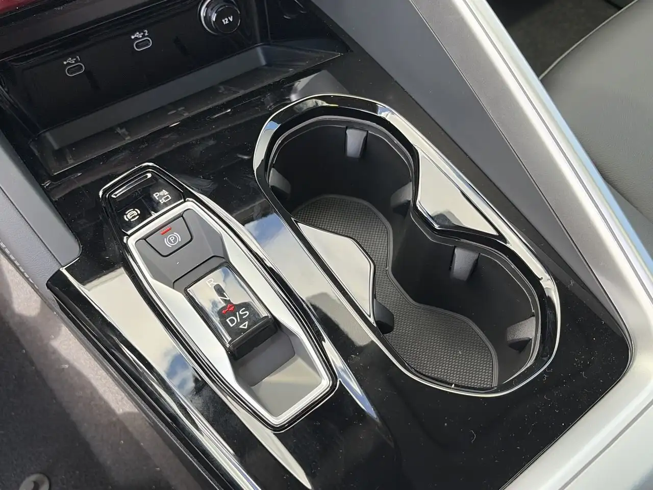 Audi Q5 снимка Audi Q5