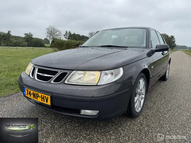 Saab 9-5 2.0t 150pk espresso black 2004 keurig onderhouden