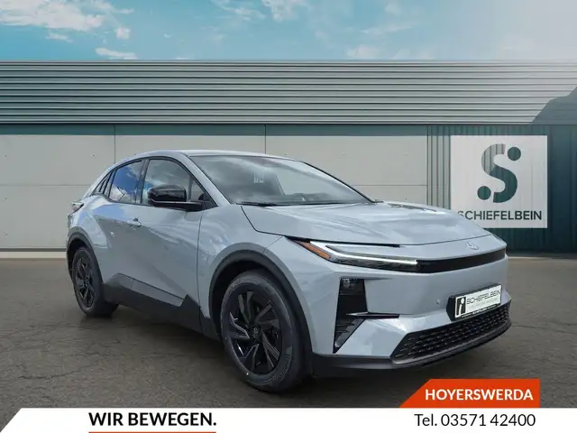 Toyota C-HR + Teamplayer 77KWh Matrix+eHk+Navi+SHZ