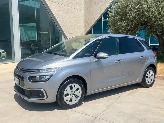 Citroen C4 Picasso 1.6 bluehdi live