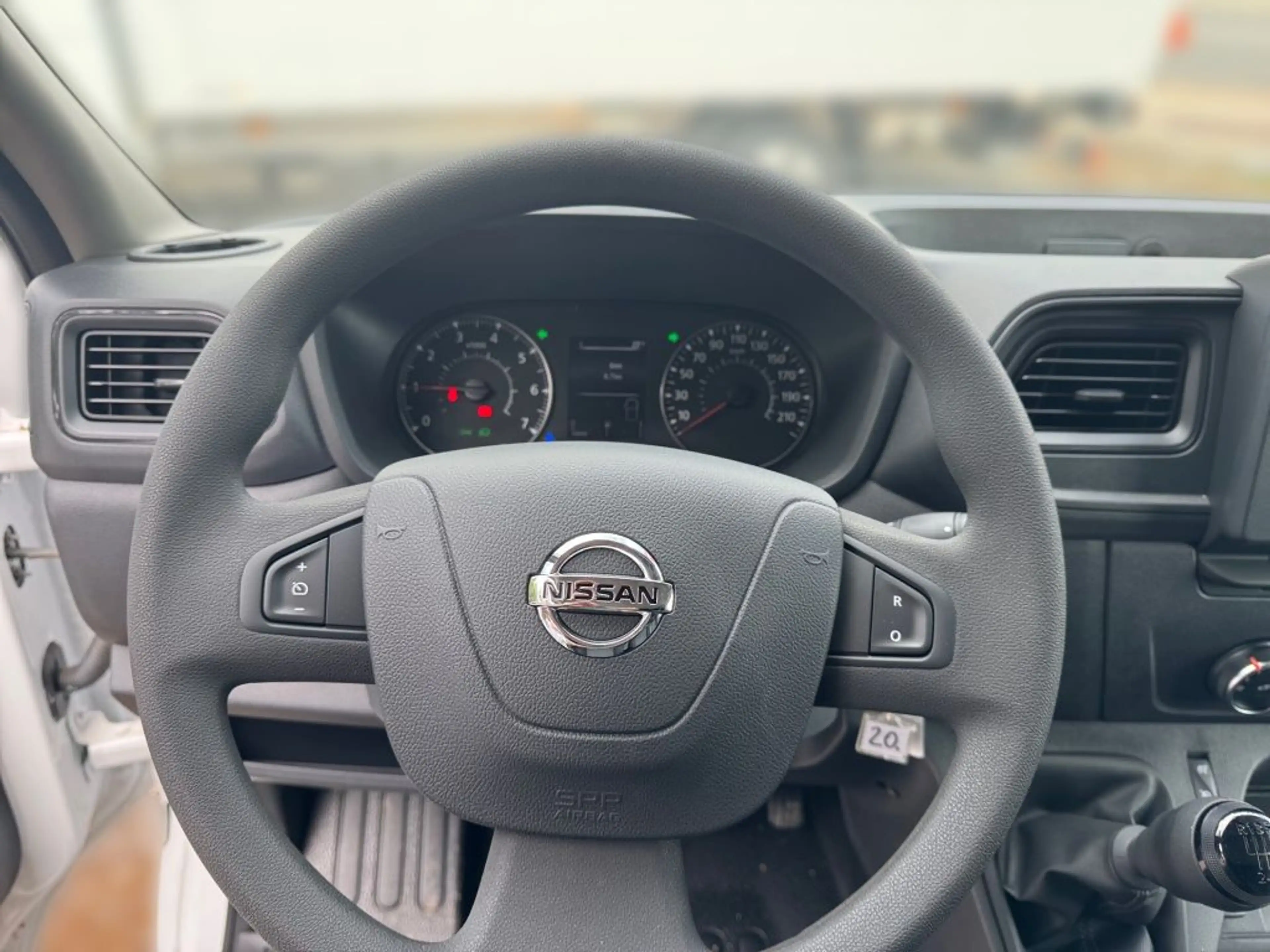 Nissan Interstar L2H2 3,5 dCi 105 FWD Acenta — photo 7