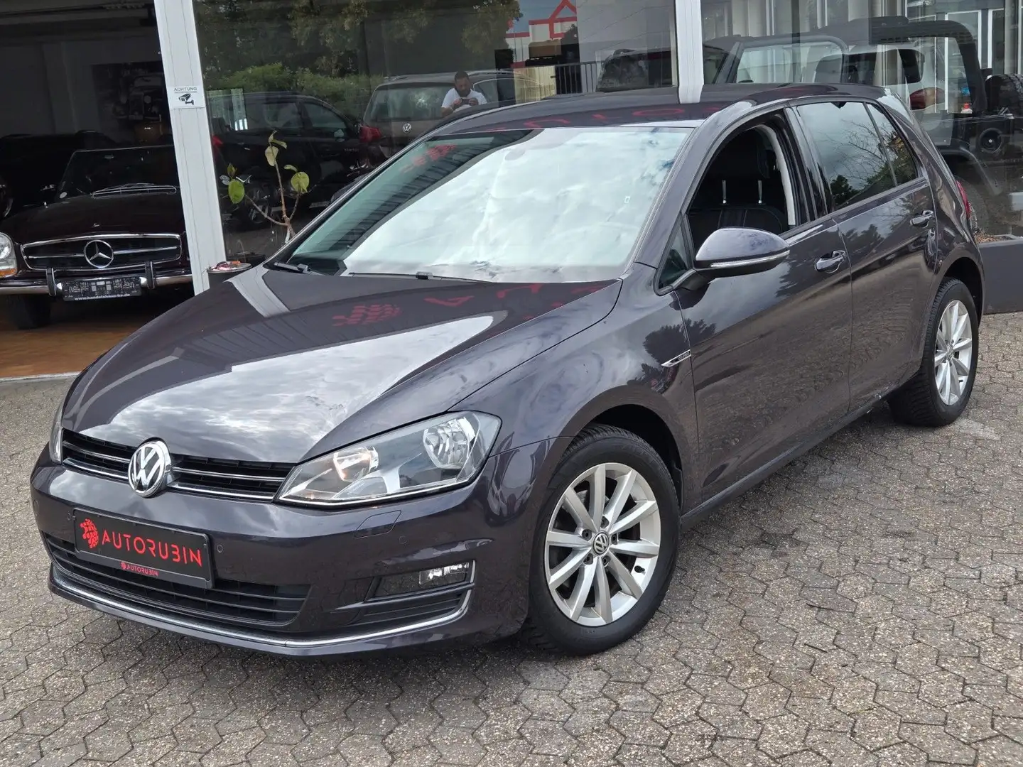 Volkswagen Golf VII Lounge DSG/NAVI/PDC/SHZ/5-Türig Grau - 2