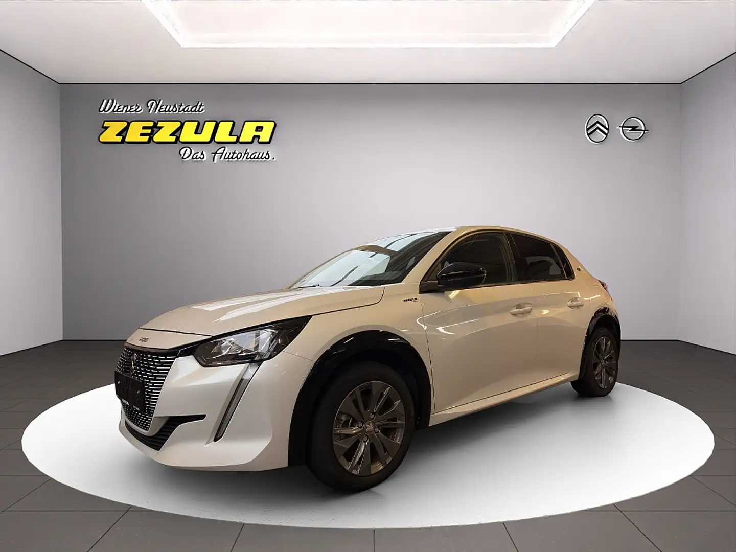 Peugeot e-208 50kWh Allure Weiß - 1