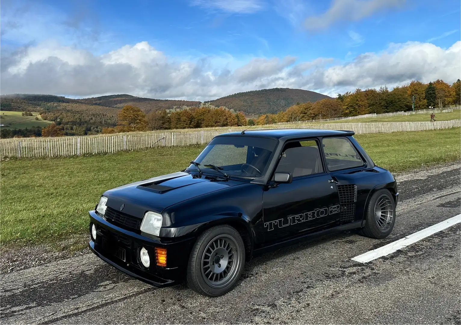 Renault R 5 turbo 2 - 1