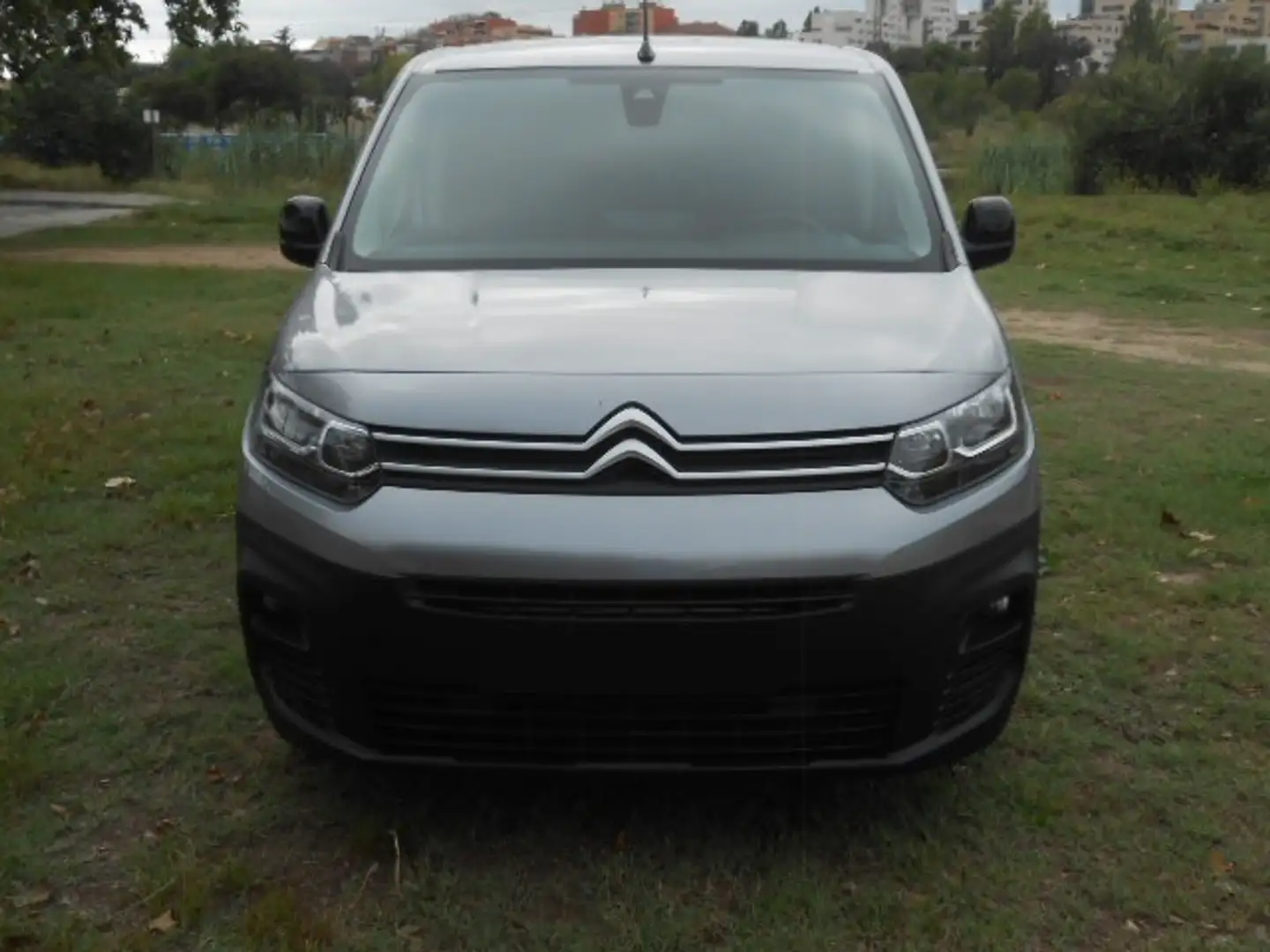Citroen Berlingo Van PureTech S&S Talla M Gris - 2