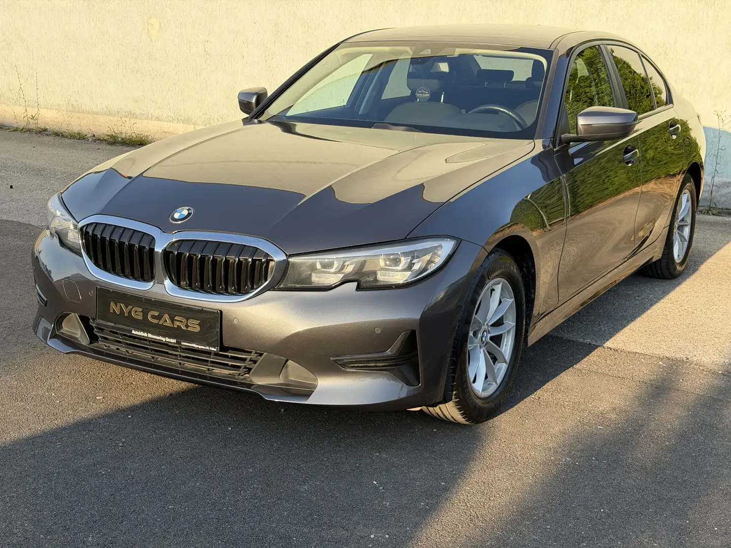 BMW 320 320d Advantage Aut. - 2