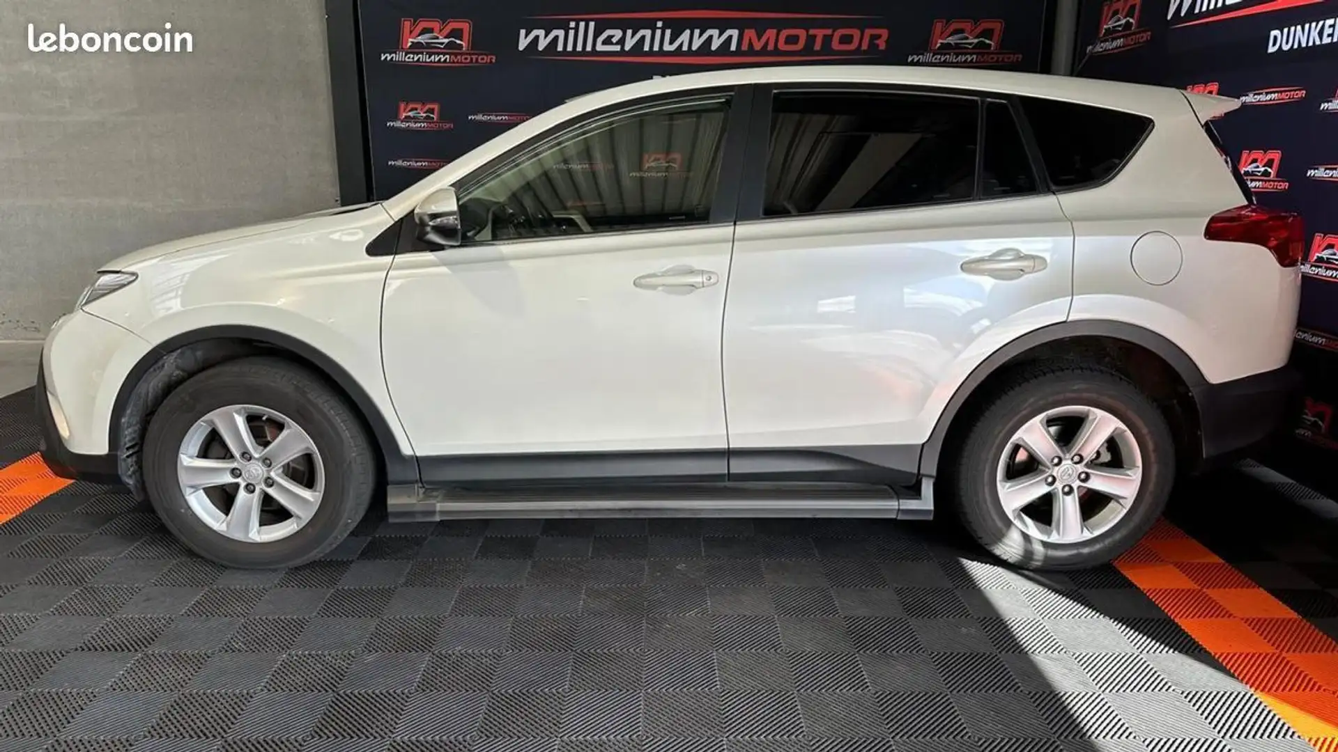 Toyota RAV 4 rav 4 lounge 2.0 d4d 124 cv garantie 6 mois Blanc - 2