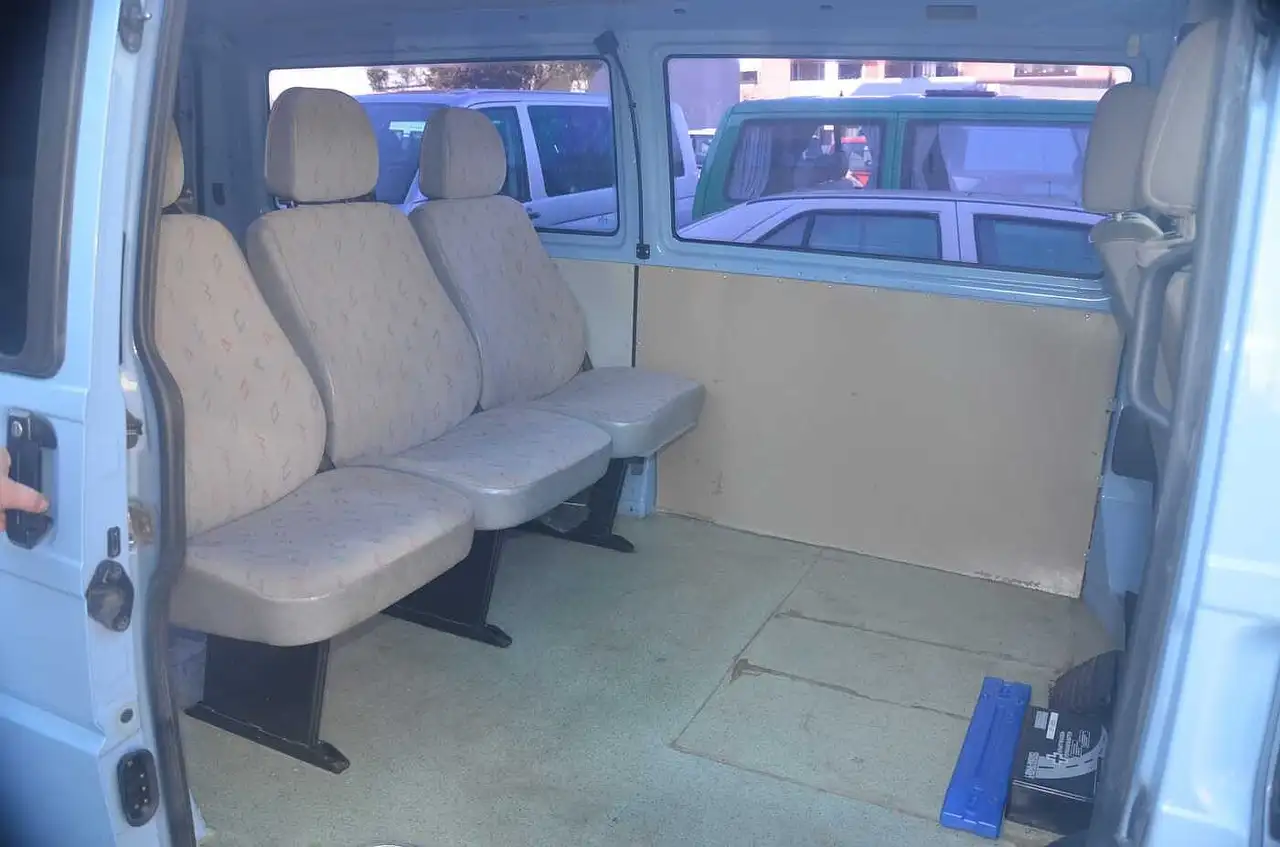 Volkswagen T4 Bus 2.5 Benziner, Langer Radstand, KLIMA,, foto 6
