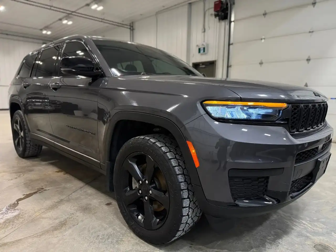 Jeep Grand Cherokee снимка Jeep Grand Cherokee