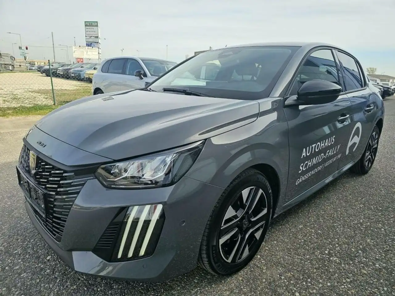 Peugeot 208