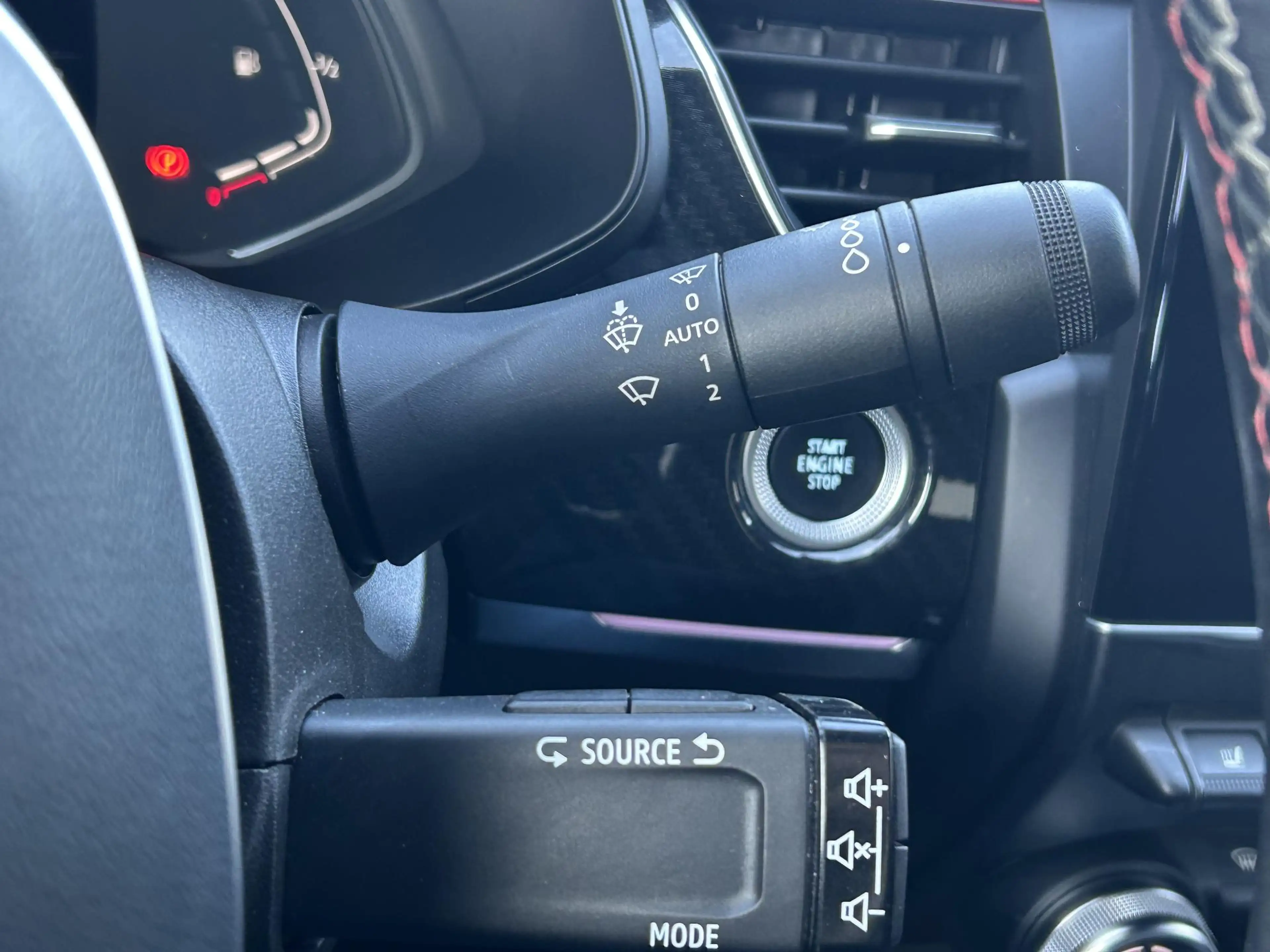Renault Arkana 1.6 E-Tech Hybrid 145 R.S. Line | — photo 31