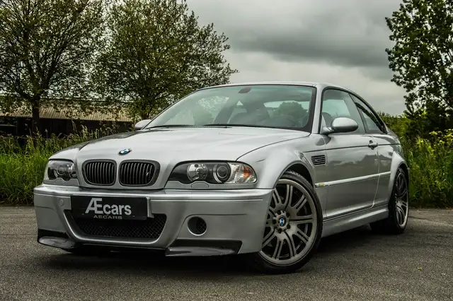 BMW M3 E46 *** MANUAL / CARBON / HEAT SEATS ***