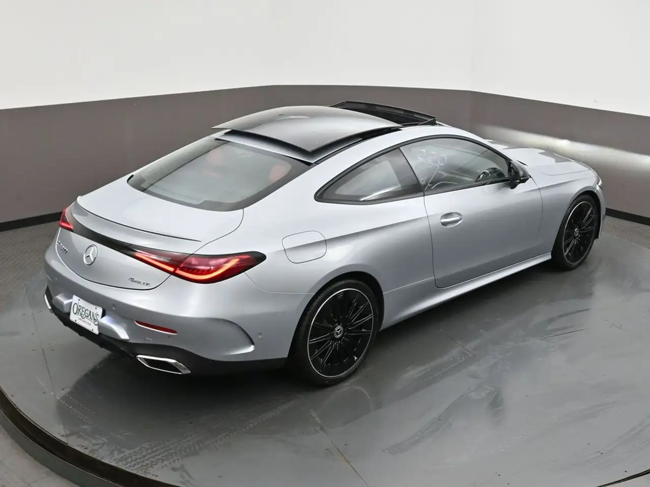 Mercedes-Benz CLE снимка Mercedes-Benz CLE