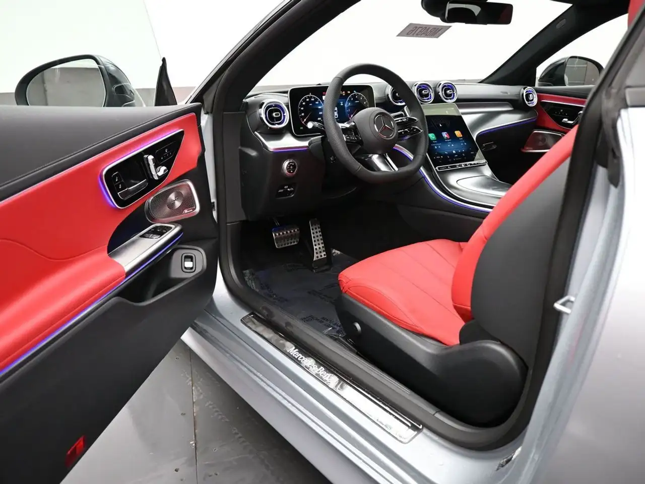 Mercedes-Benz CLE снимка Mercedes-Benz CLE