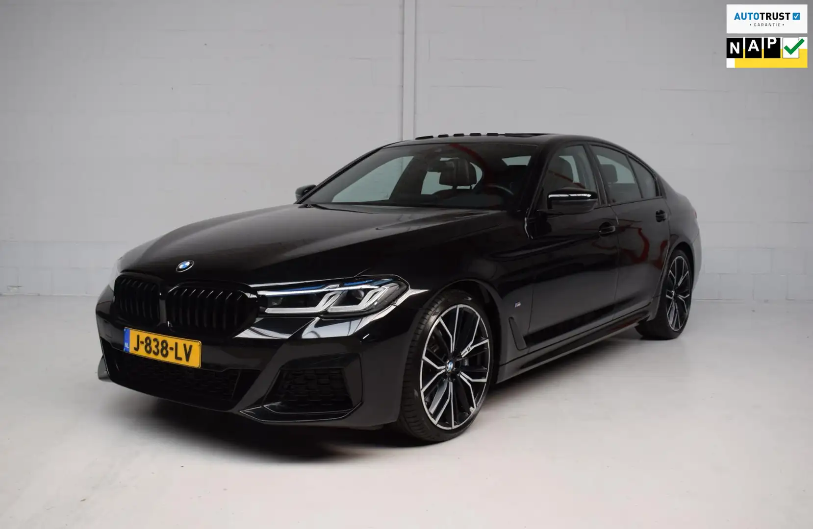 BMW 530 5-serie 530i 252PK AUT M-SPORT FACELIFT / SCHUIDFA Nero - 1