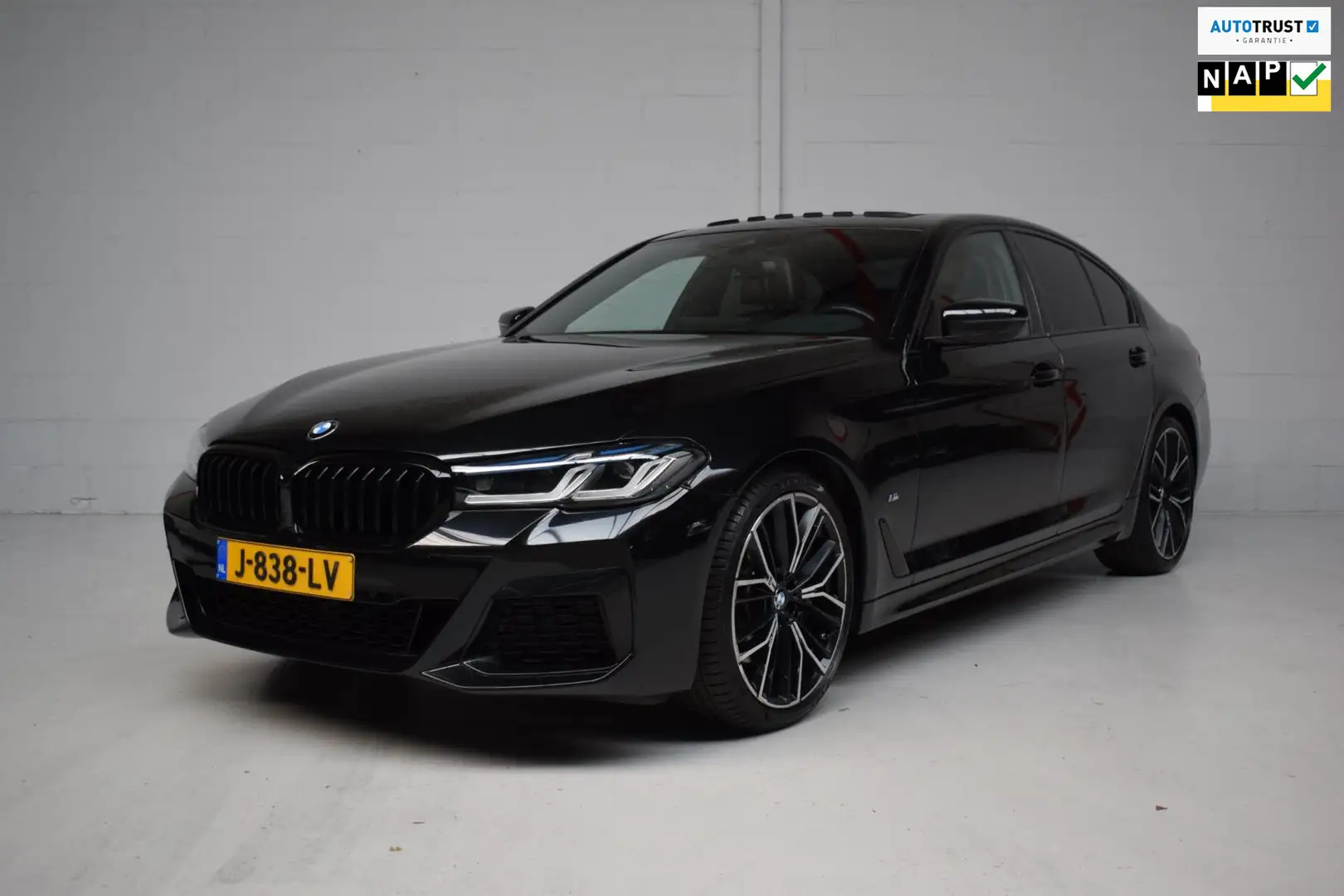 BMW 530 5-serie 530i 252PK AUT M-SPORT FACELIFT / SCHUIDFA Noir - 1