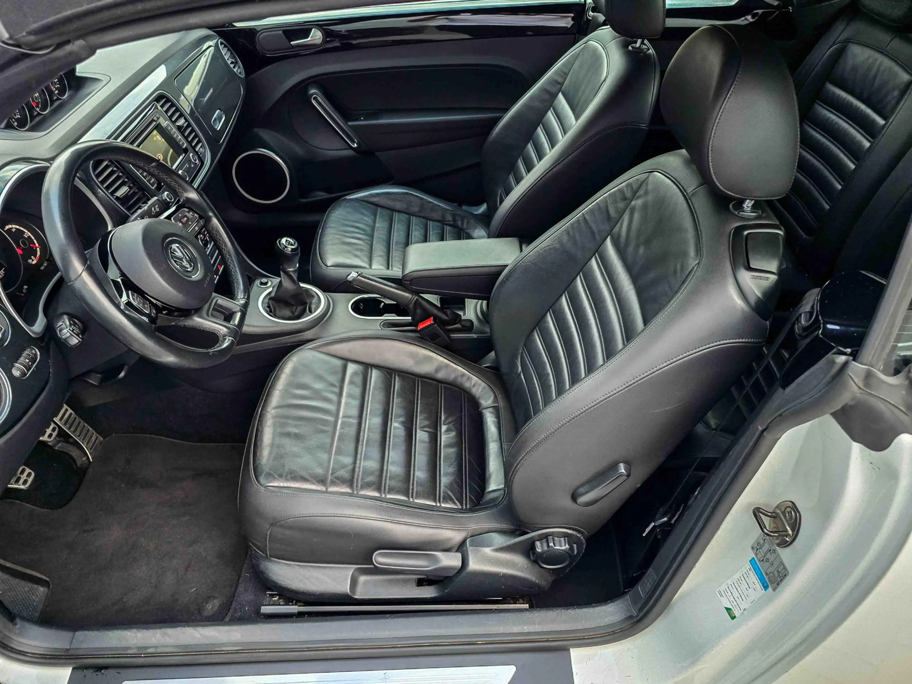 Volkswagen Beetle Cabriolet 2.0 TSI Sport | Carplay | Leder | Fender — photo 13