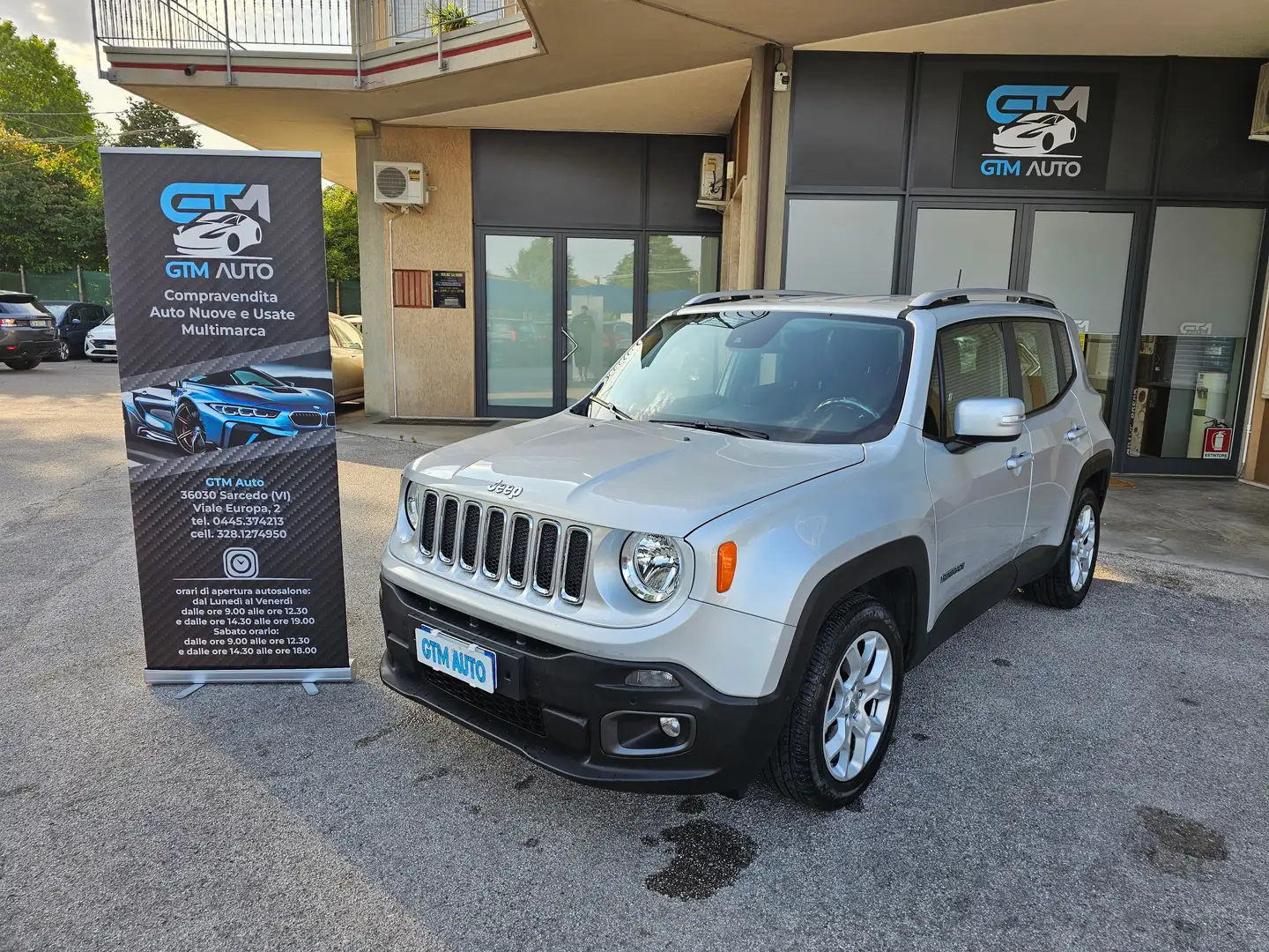 Jeep Renegade Argent - 1