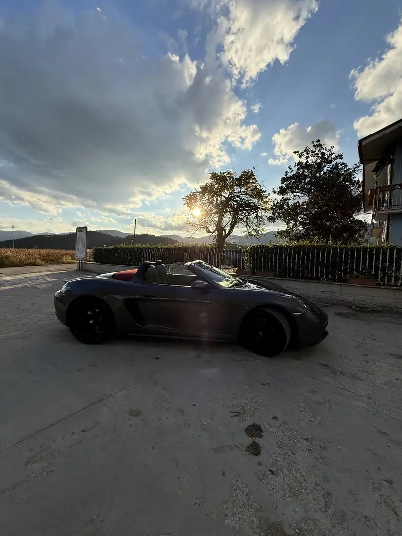 Porsche 718 Spyder boxster - 1