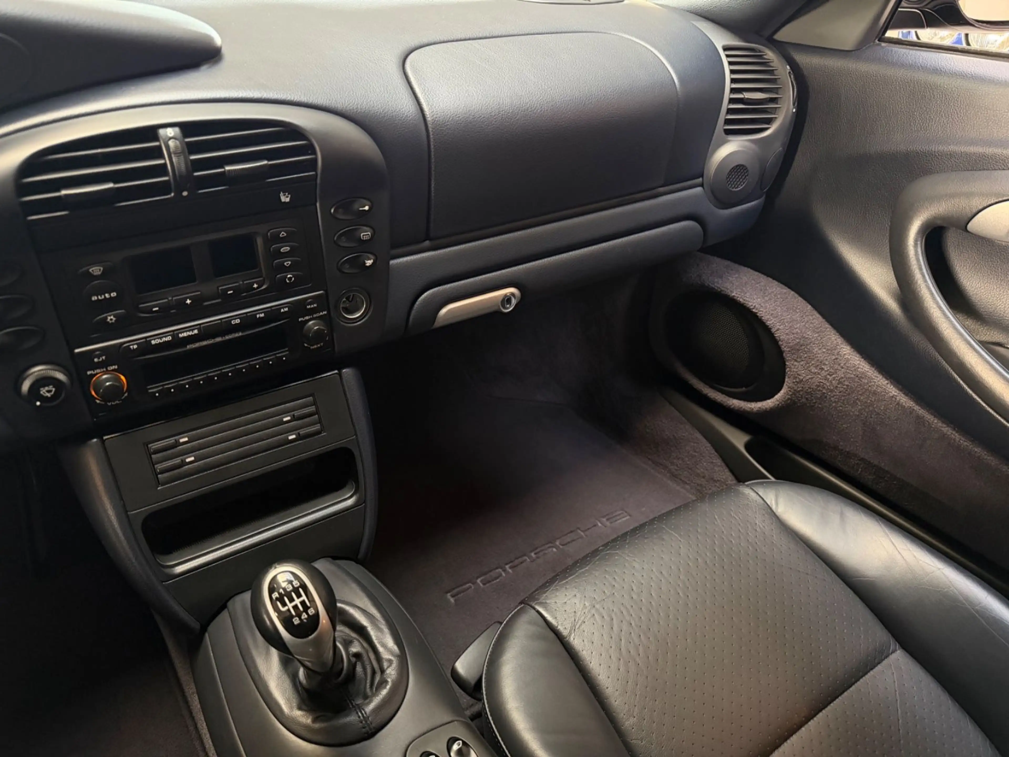 Porsche 996 Carrera 4 Coupé Scheckheft Top Zustand H&R — photo 23