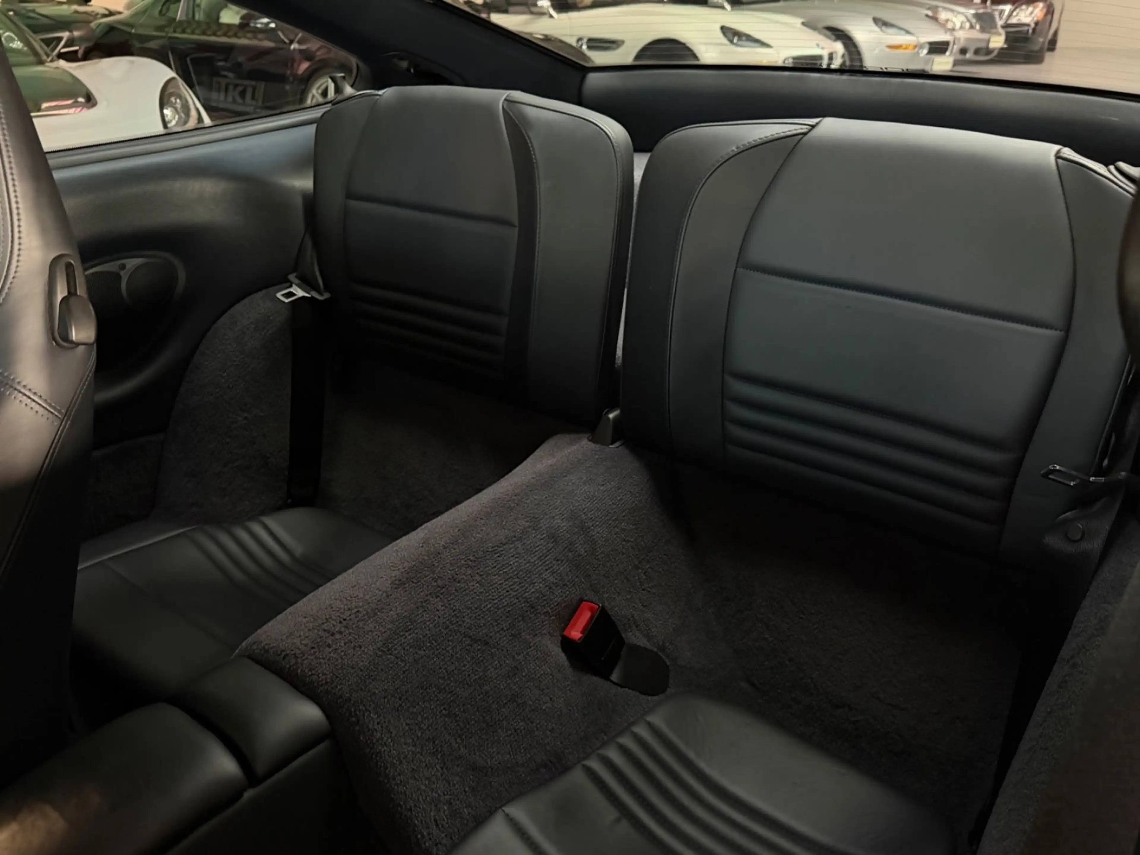 Porsche 996 Carrera 4 Coupé Scheckheft Top Zustand H&R — photo 15
