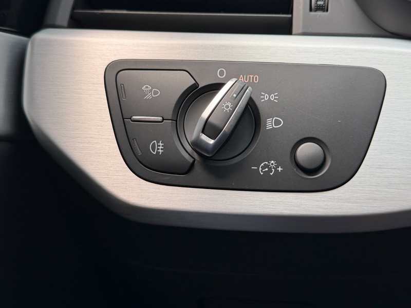 Audi A4 Avant 35 TFSI S edition|Org NL — photo 25