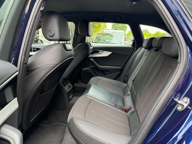 Audi A4 Avant 35 TFSI S edition|Org NL — photo 11
