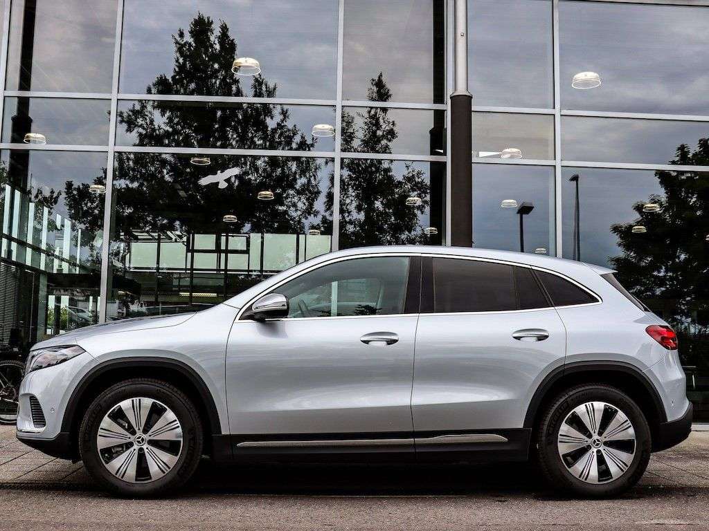 Mercedes-Benz EQA