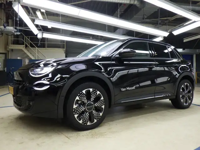 Fiat 600e La Prima 54 kWh 98%SOH! | 8 Jaar Garantie! | Vol-L