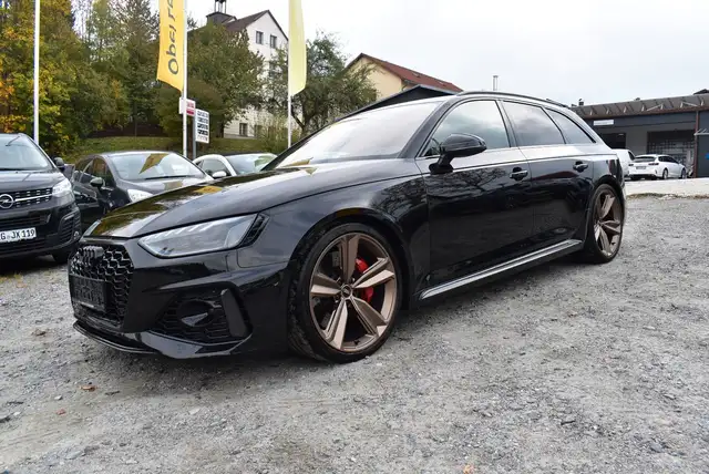 Audi RS4 Avant 2.9 TFSI quattro "Panoramadach/AHK"