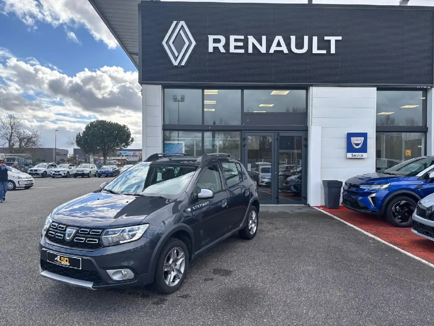Dacia Sandero TCe 90 Stepway - 1