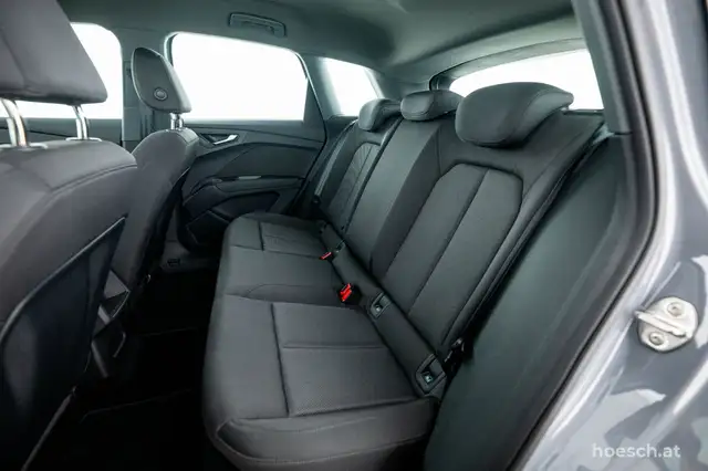 Audi Q4 E-Tron view 7