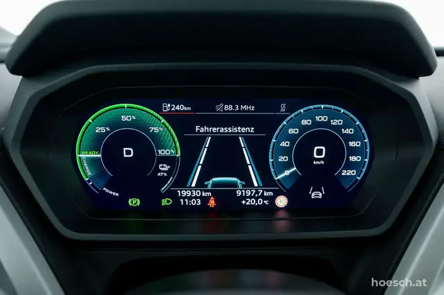 Audi Q4 E-Tron view 9
