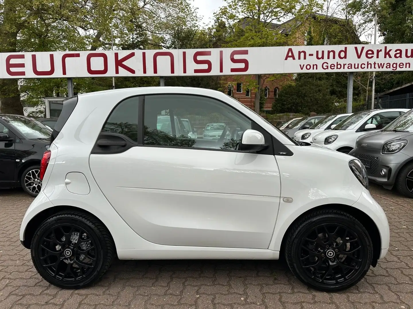 smart forTwo fortwo TWINAMIC *prime SPORT*LEDER*PANO*SHZ* Weiß - 1