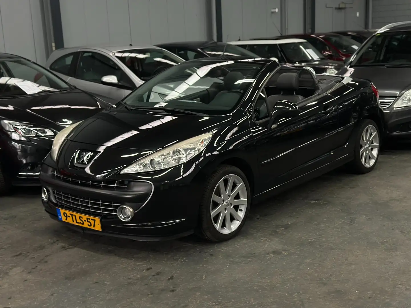 Peugeot 207 CC 1.6-16V T Sport Nieuwe APK NAP Zwart - 2