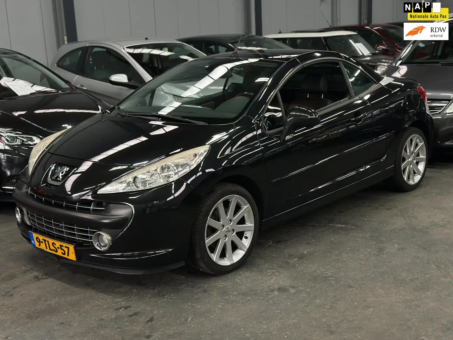 Peugeot 207 CC 1.6-16V T Sport Nieuwe APK NAP Zwart - 1