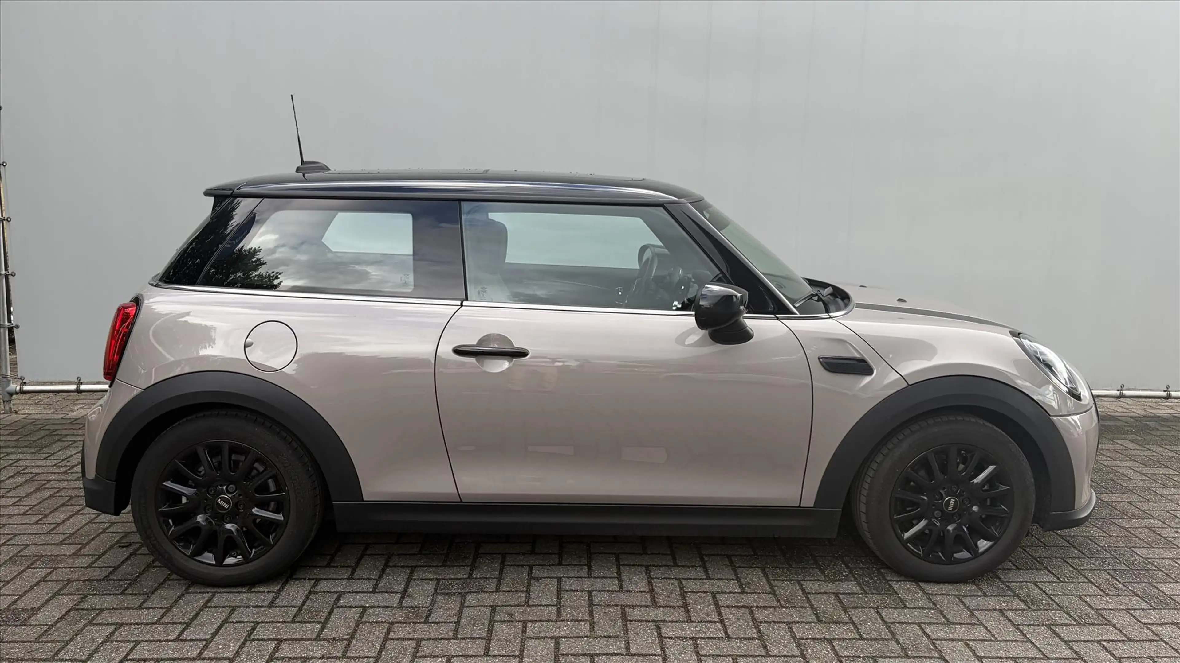 MINI Cooper Mini 3-Deurs (f56) 1.5 136pk l Automaat l Schuifka — photo 12