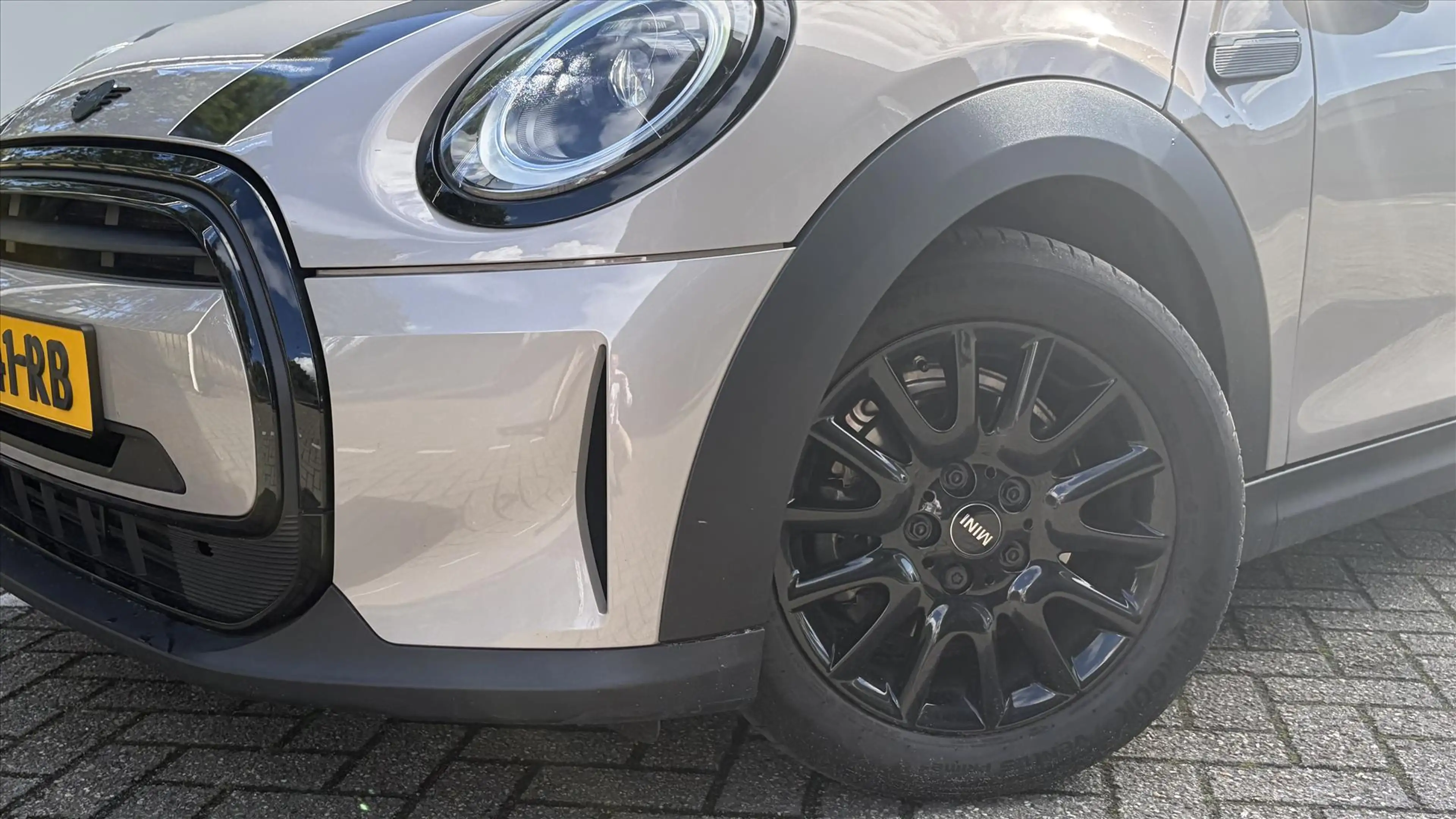 MINI Cooper Mini 3-Deurs (f56) 1.5 136pk l Automaat l Schuifka — photo 2