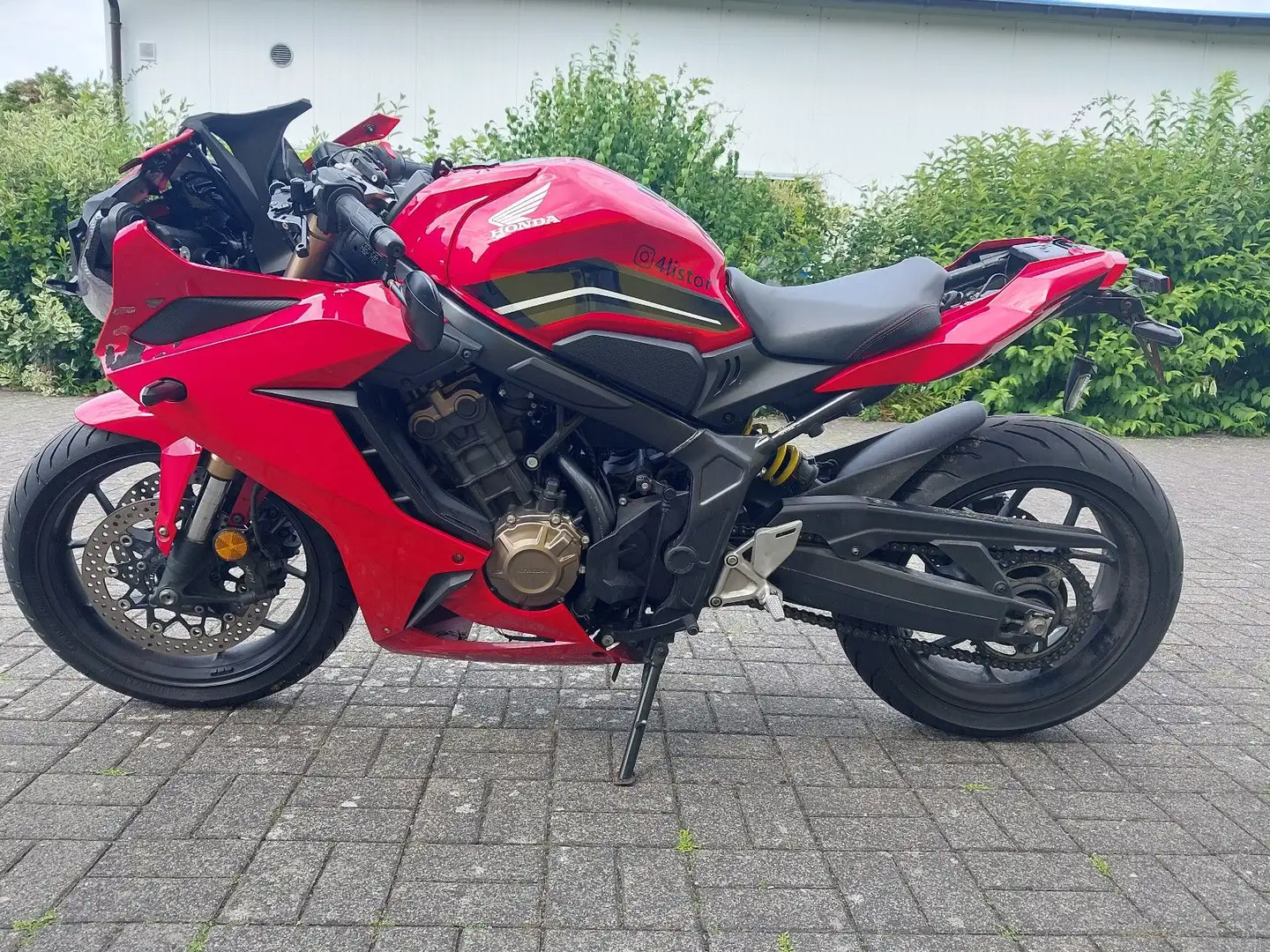 Honda CBR 650 R Rot - 2