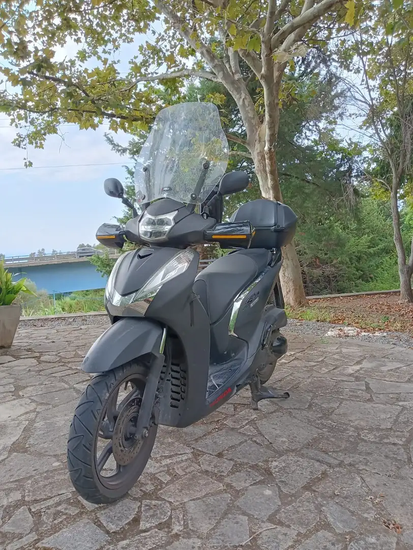 Honda SH 300 Negru - 1