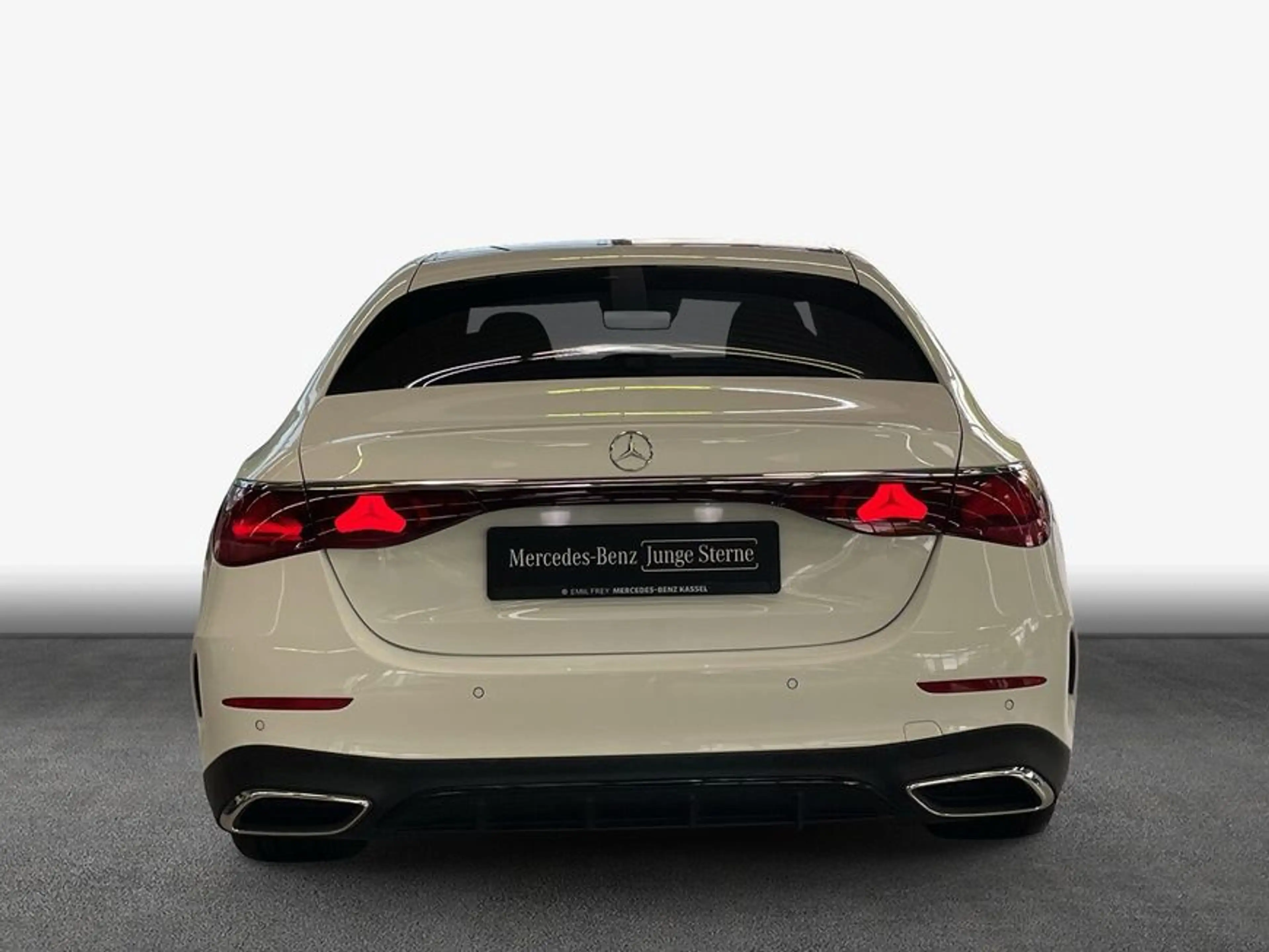 Mercedes-Benz E 200 E-Klasse — photo 5