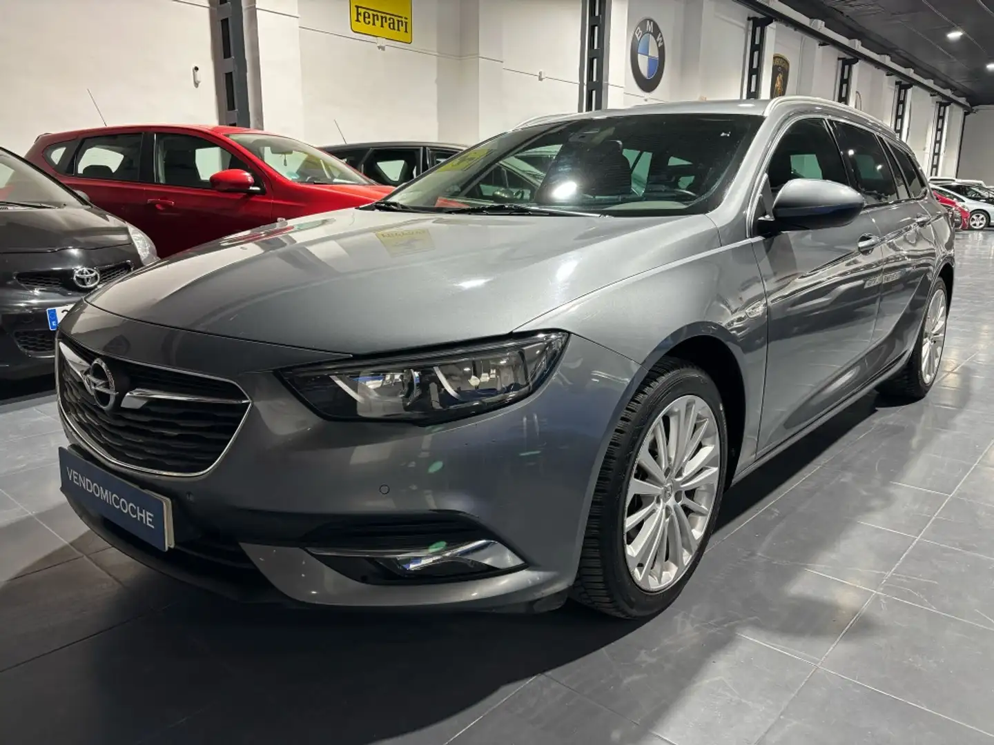 Opel Insignia ST 1.6CDTI S&S Innovation Aut. 136 Gris - 2
