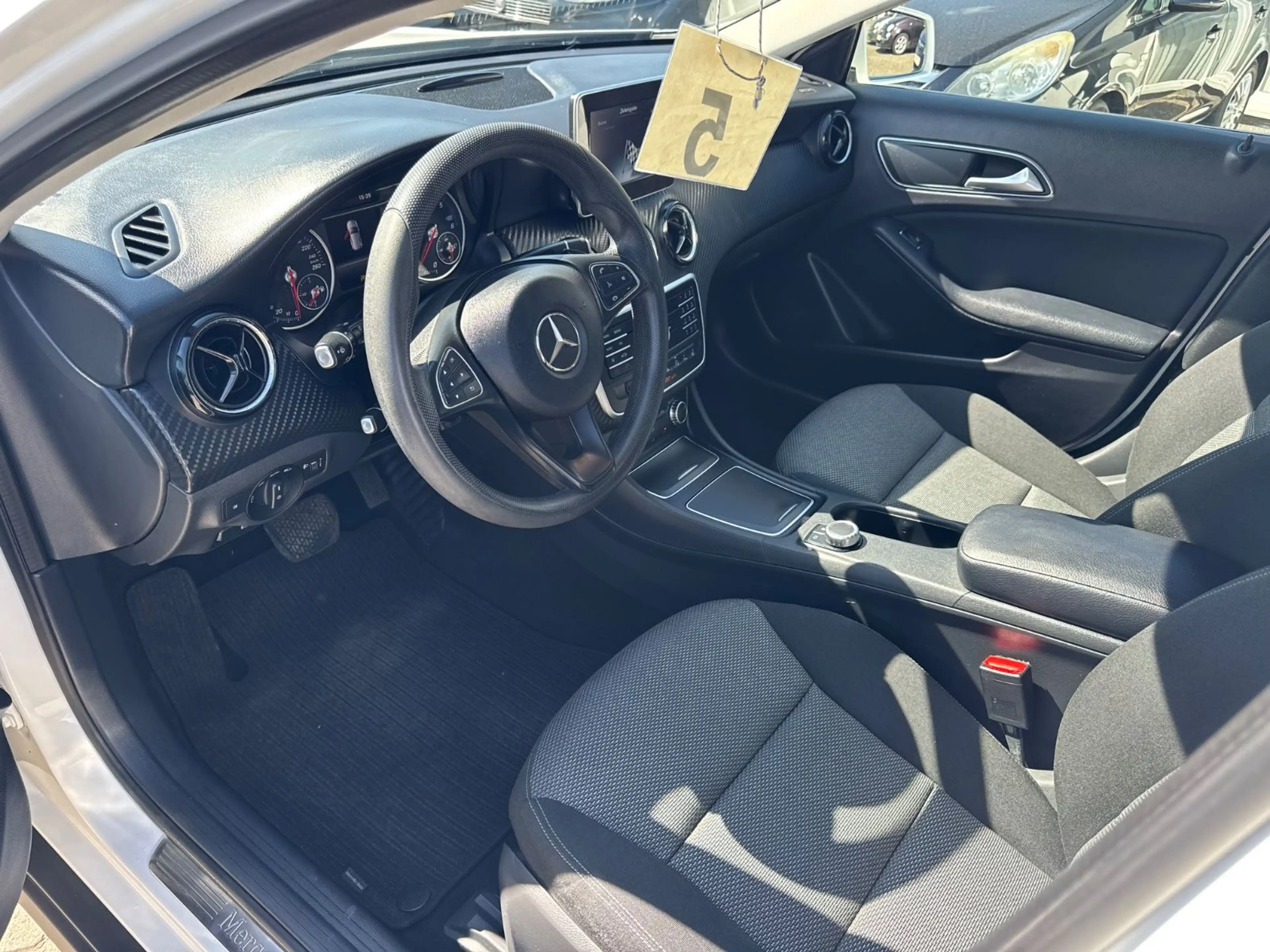 Mercedes-Benz GLA 200 GLA GLA 200 CDI / d — photo 7