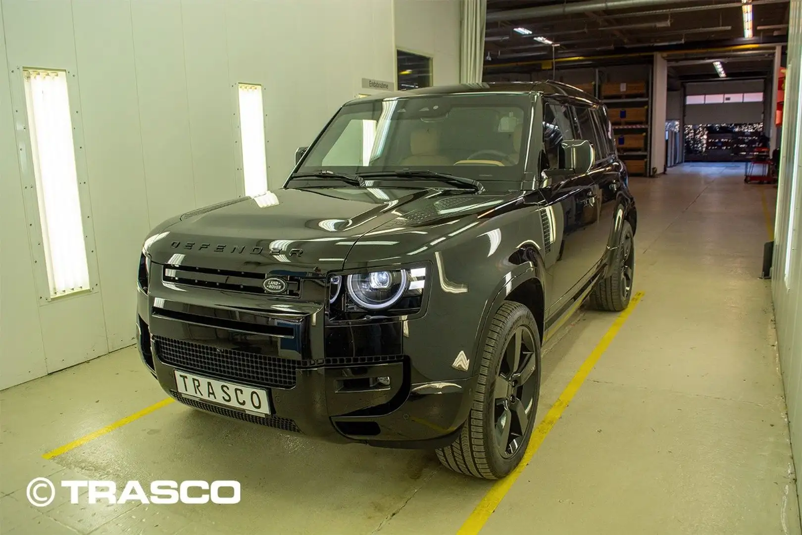 Land Rover Defender STOCK 110-V8 geschützt/protected Level 6 A-KIP Schwarz - 2