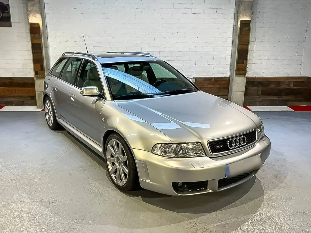 Audi RS4, foto 3