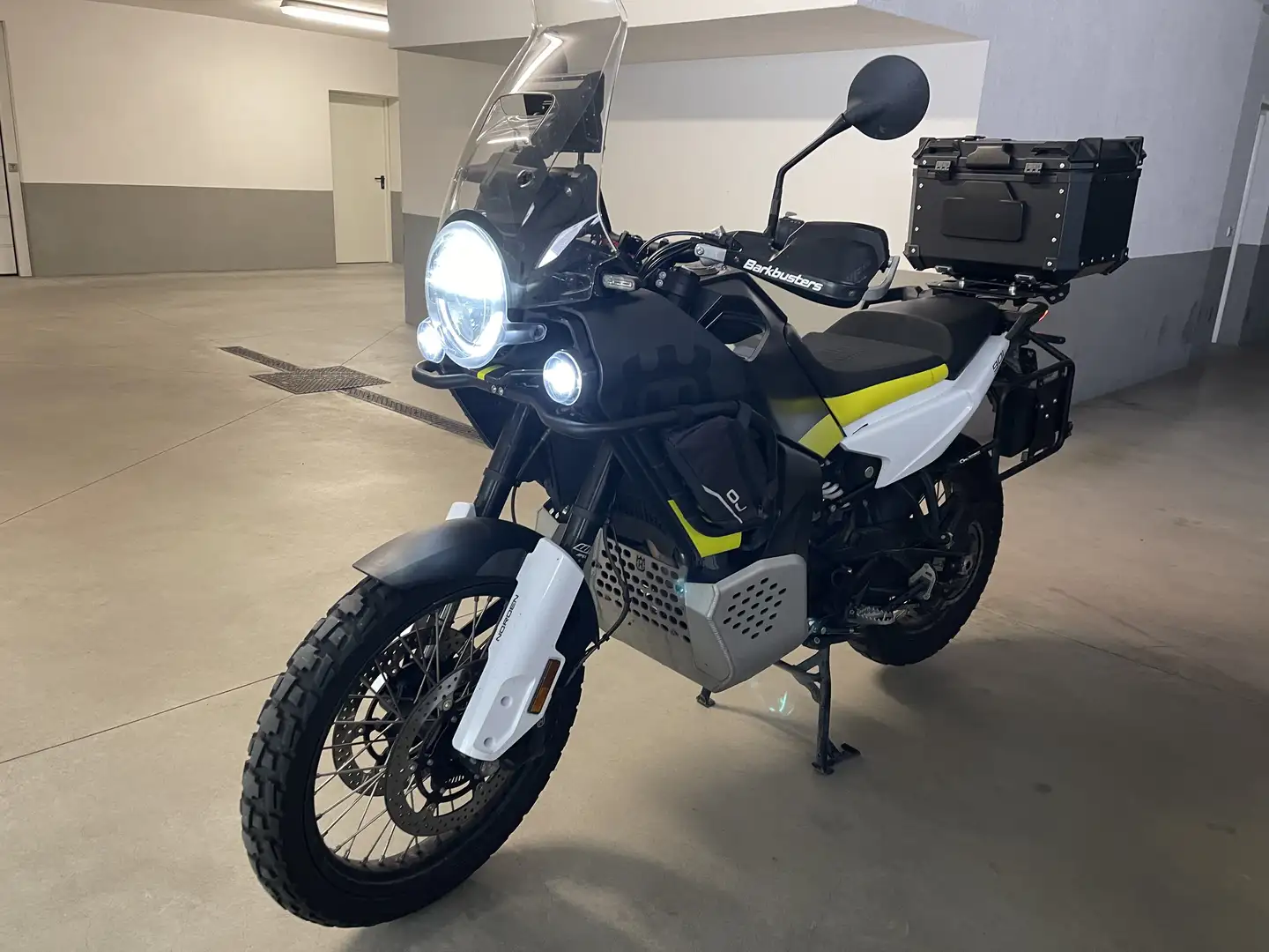 Husqvarna Norden 901 - 2