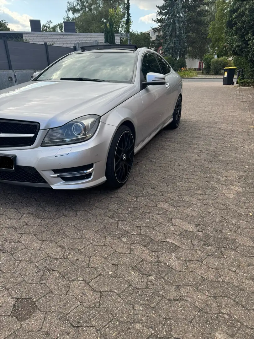Mercedes-Benz C 350 C 350 Coupe (BlueEFFICIENCY) Argintiu - 1